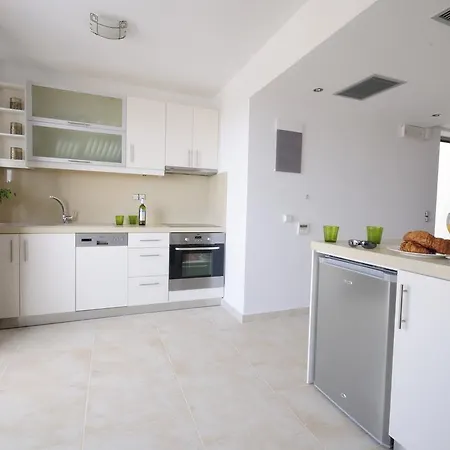 Bayview Crete 리조트 3*