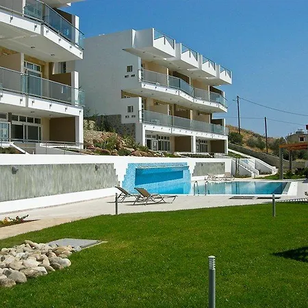 Bayview Crete 3*