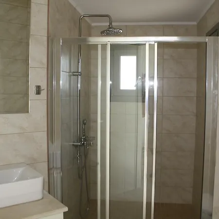 אתר נופש Bayview Crete